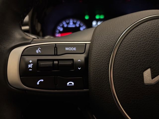 Used 2023 Kia K5 GT-Line image 14