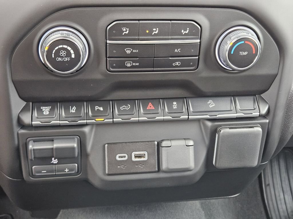 Used 2025 Chevrolet Silverado 2500 Custom w/ Custom Value Package AWD/4WD image 22