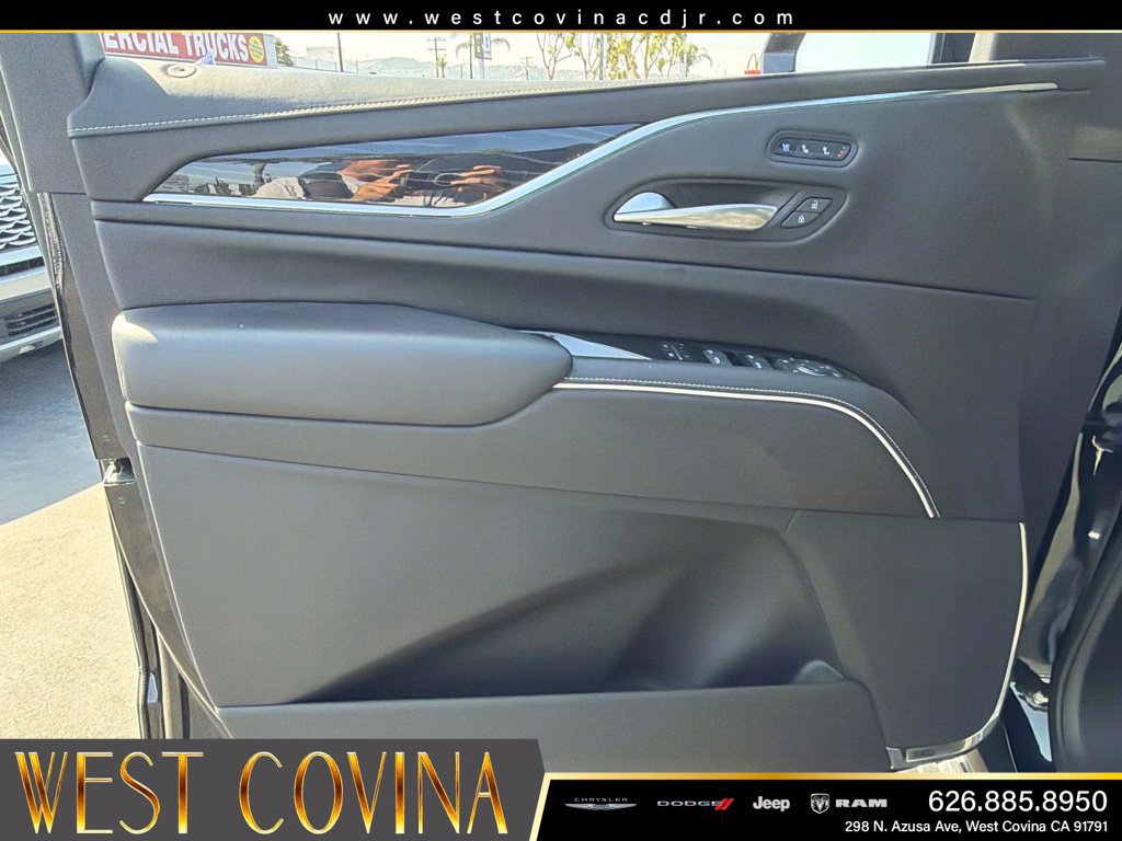 Used 2023 Cadillac Escalade V AWD/4WD image 13