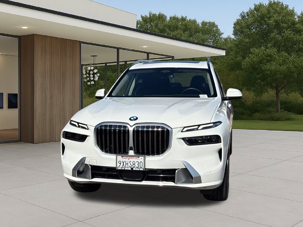 Used 2026 BMW X7 xDrive40i w/ Premium Package AWD/4WD image 3