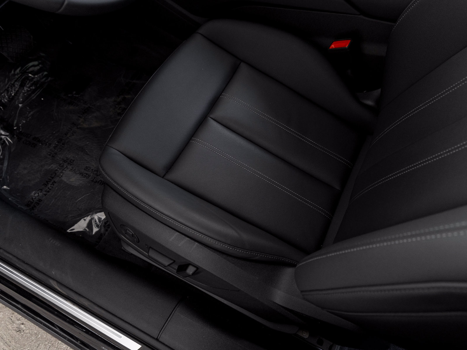 Used 2025 Audi A6 e-tron Premium w/ Ultra Package AWD/4WD image 13