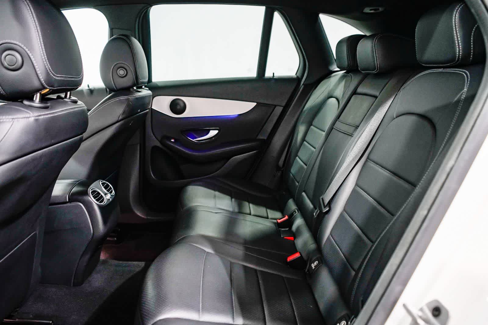 Used 2022 Mercedes-Benz GLC 300 image 17