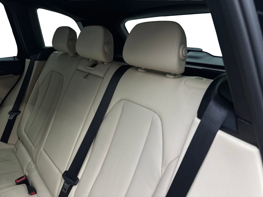 Used 2023 BMW X3 sDrive30i w/ Convenience Package image 35