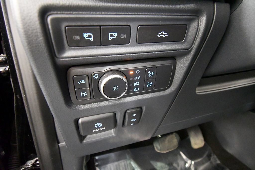 Used 2022 Ford F150 Lariat w/ Equipment Group 502A High AWD/4WD image 20