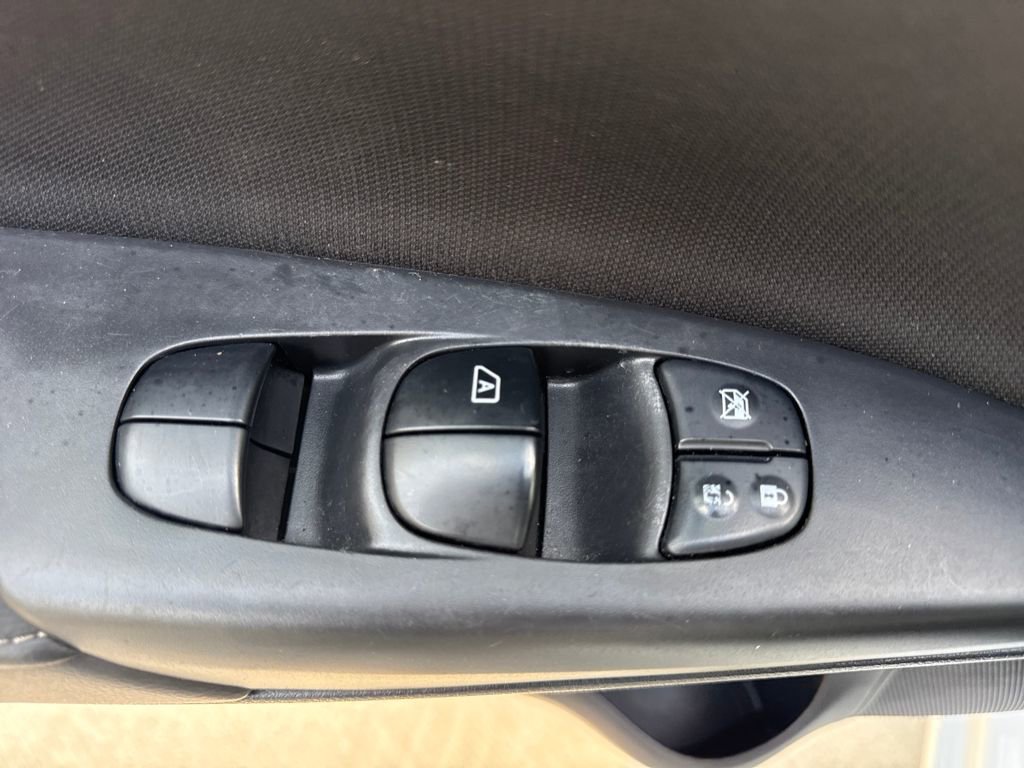 Used 2019 Nissan Sentra SV image 15