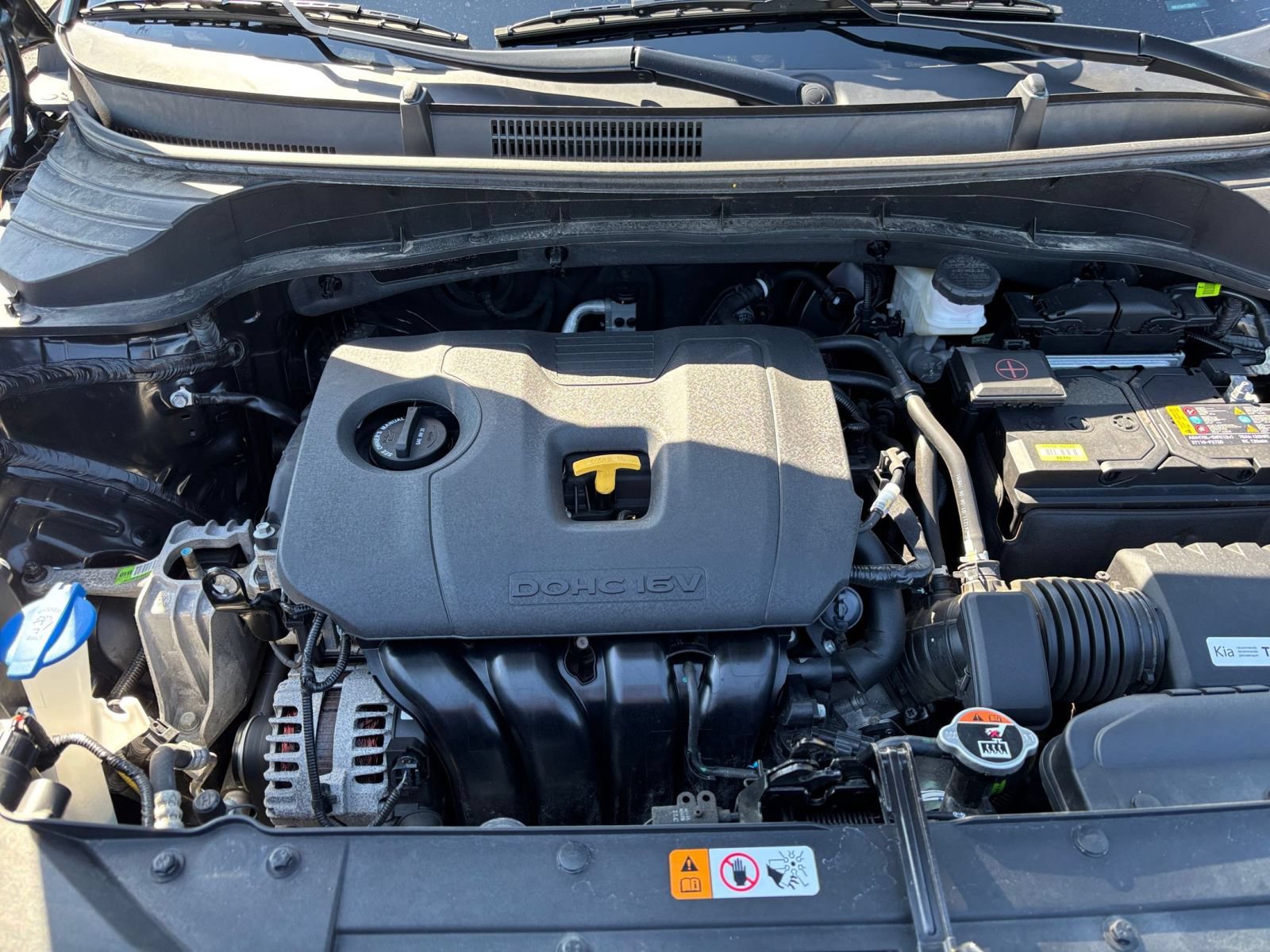 Used 2025 Kia Soul LX w/ LX Technology Package FWD image 29