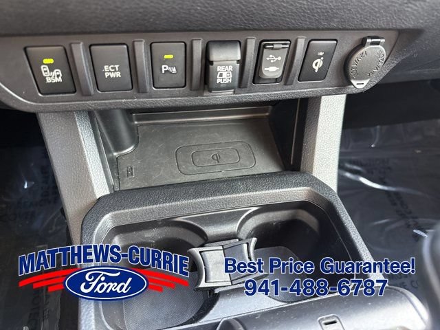 Used 2019 Toyota Tacoma TRD Sport w/ Technology Package AWD/4WD image 21