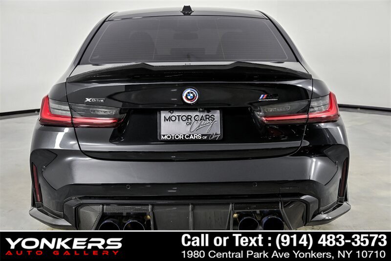 Used 2023 BMW M3 Competition w/ M Carbon Exterior Package AWD/4WD image 4