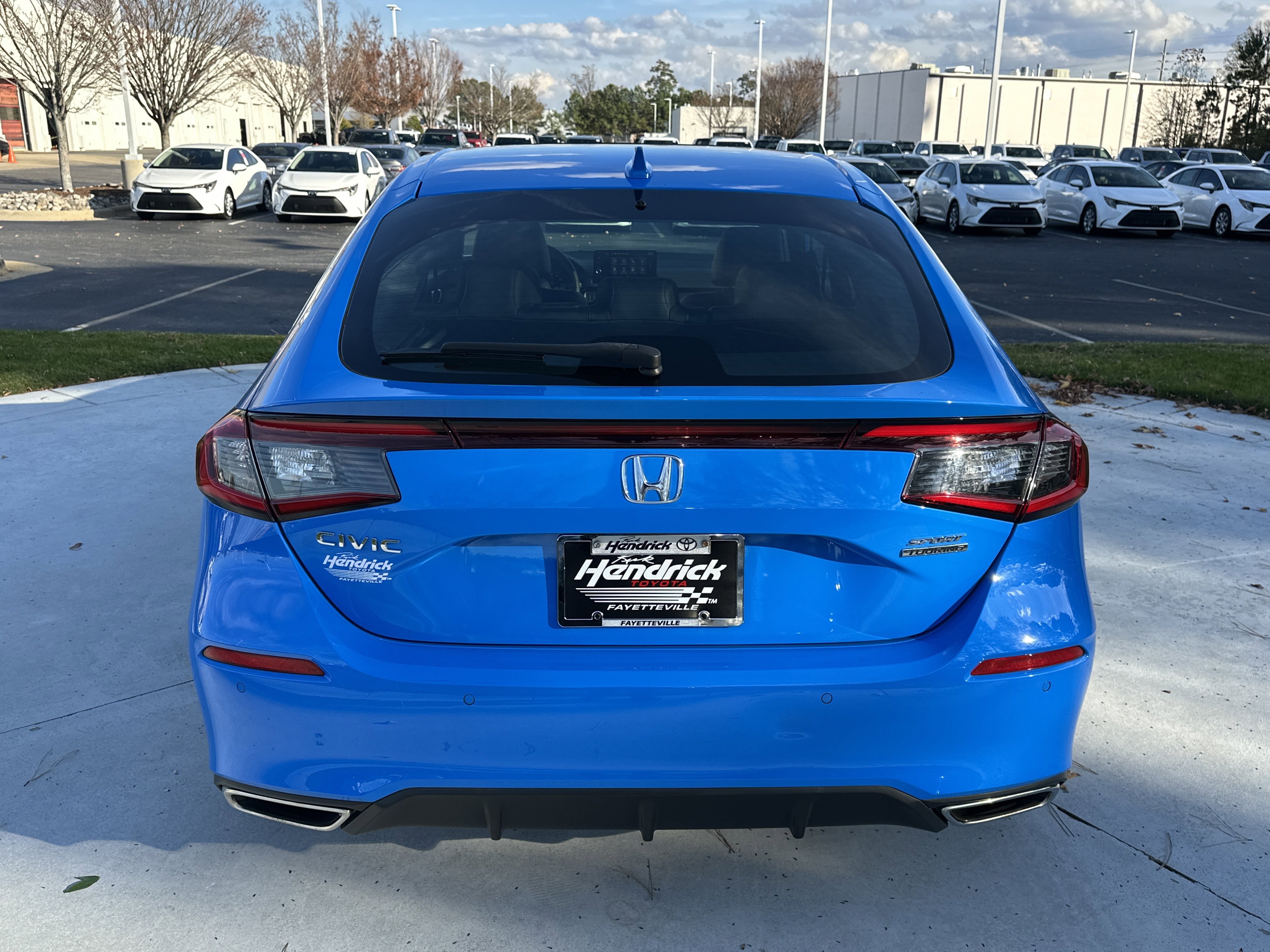 Used 2022 Honda Civic Sport Touring image 9