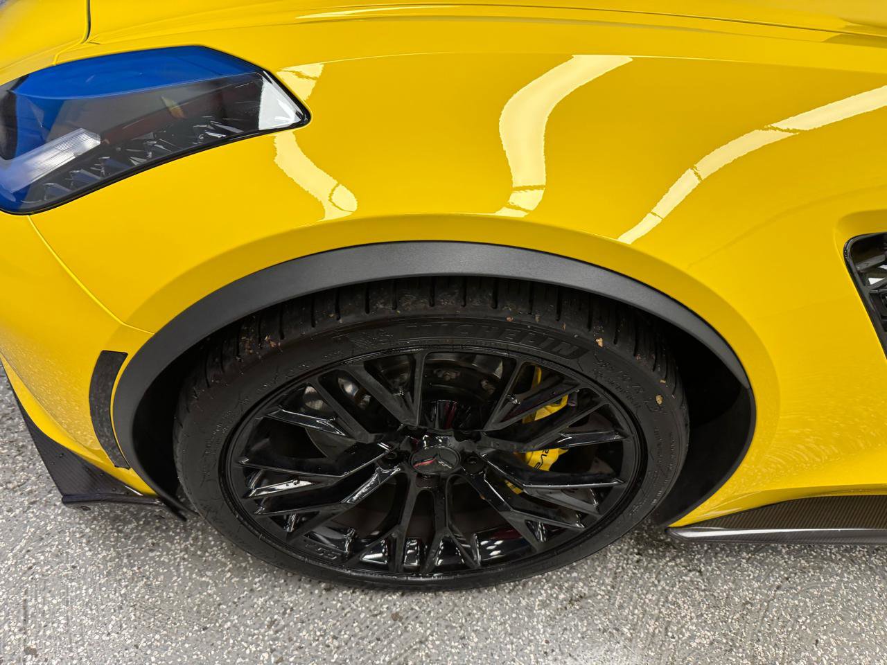 Used 2016 Chevrolet Corvette Z06 w/ 3LZ Preferred Equipment Group image 30