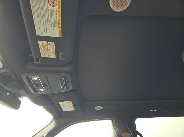 Used 2024 Ford F250 King Ranch w/ FX4 Off-Road Package image 9