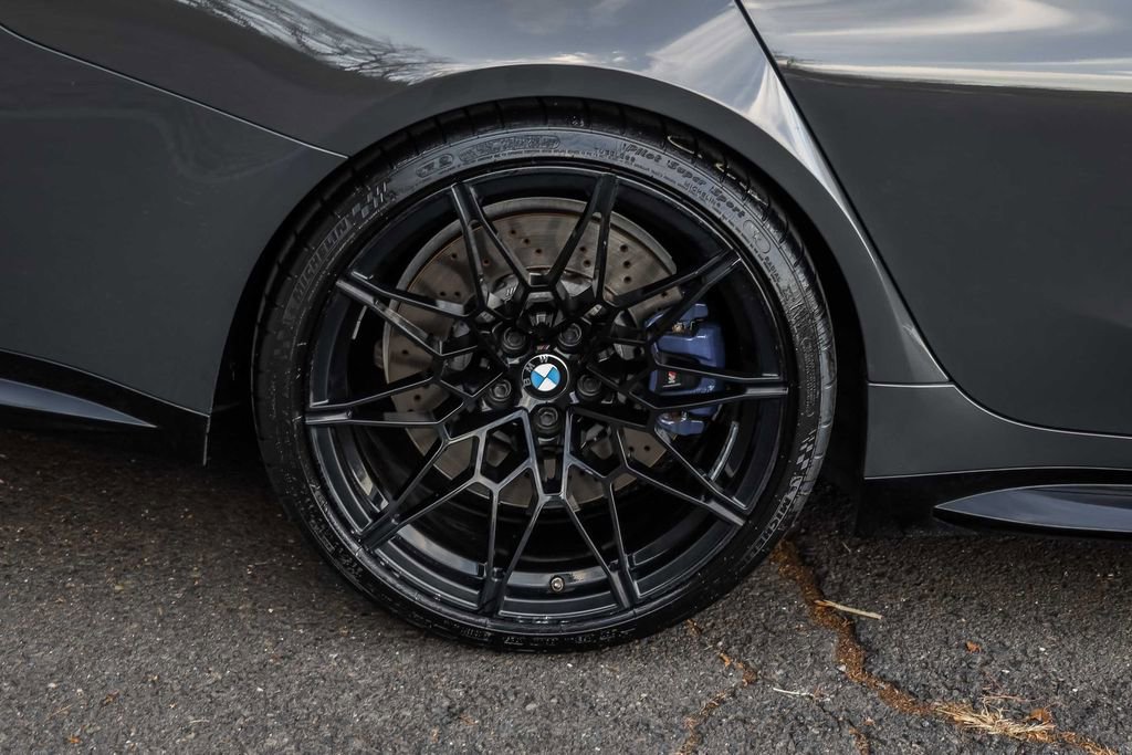 Used 2022 BMW M3 Competition w/ M Carbon Exterior Package image 5