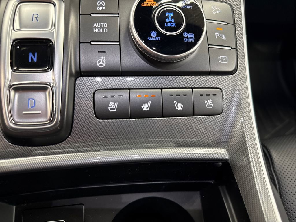 Used 2023 Hyundai Santa Fe Calligraphy image 33