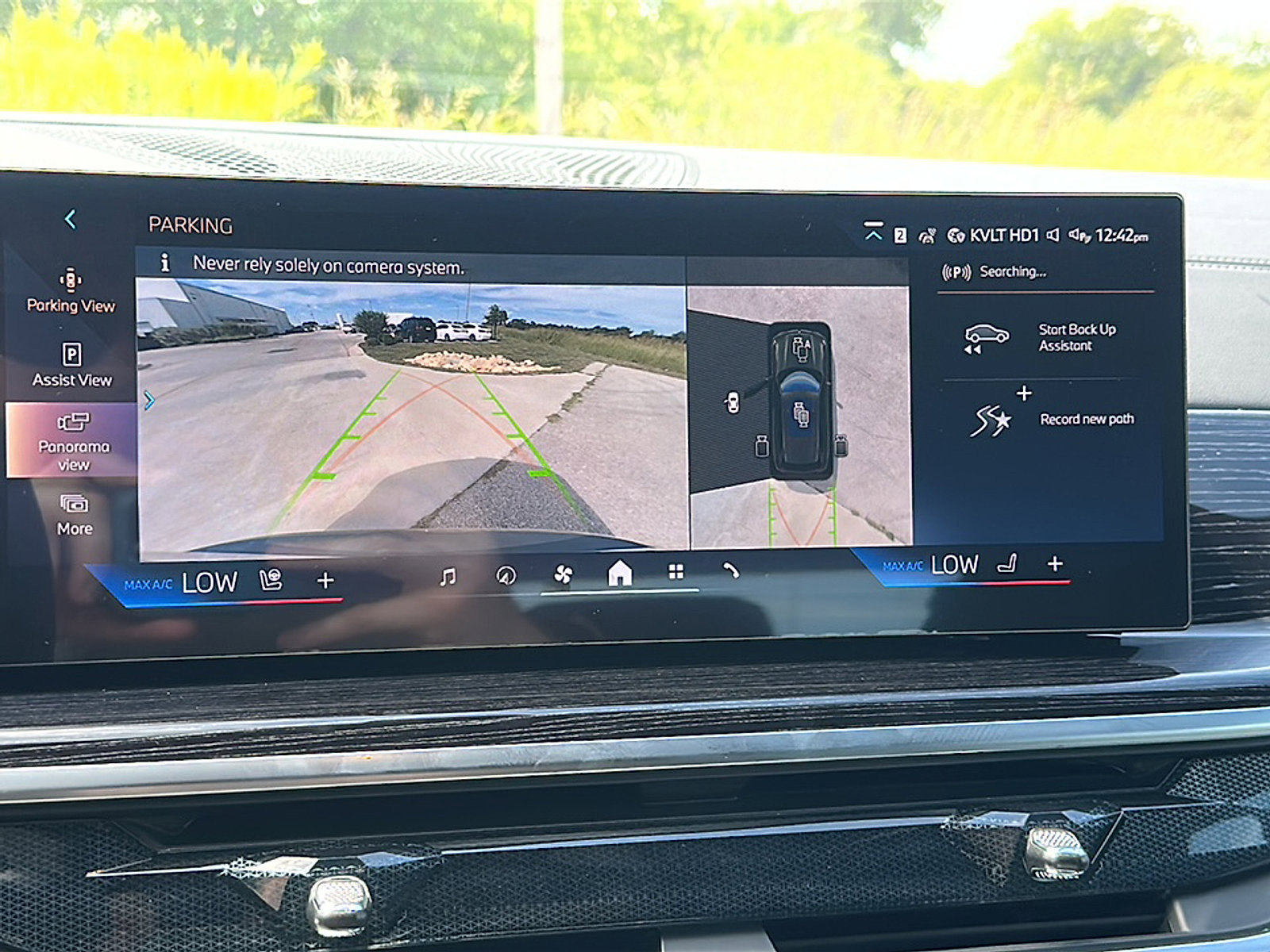 New 2026 BMW X5 sDrive40i w/ M Sport Package image 23