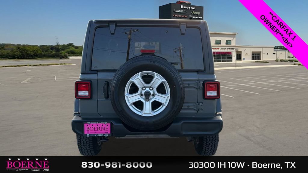 Used 2022 Jeep Wrangler Sport AWD/4WD image 4