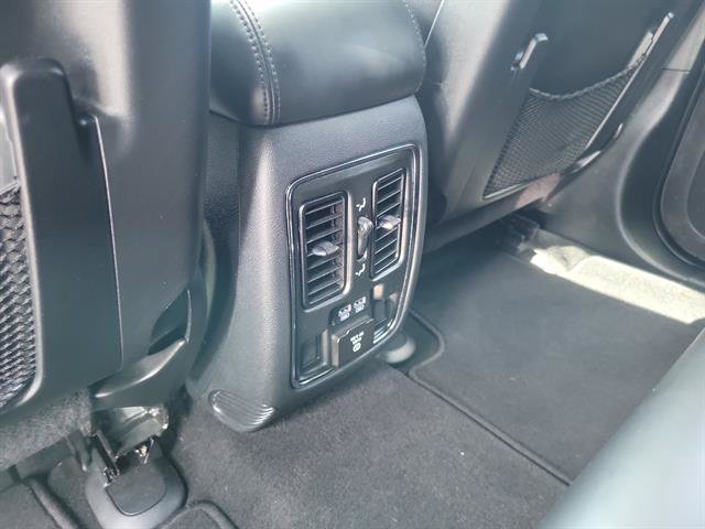 Used 2020 Jeep Grand Cherokee Limited RWD image 33