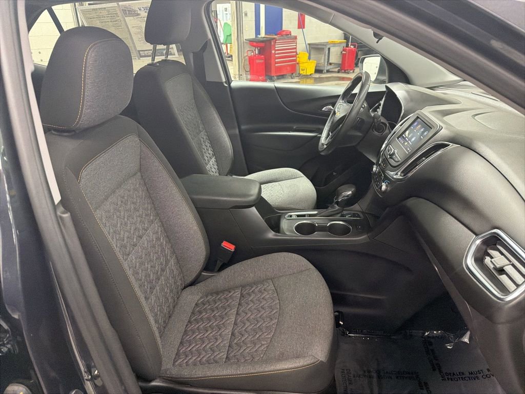 Used 2022 Chevrolet Equinox LT image 9