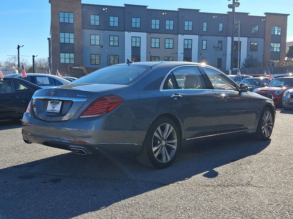 Used 2017 Mercedes-Benz S 550 4MATIC Sedan image 4