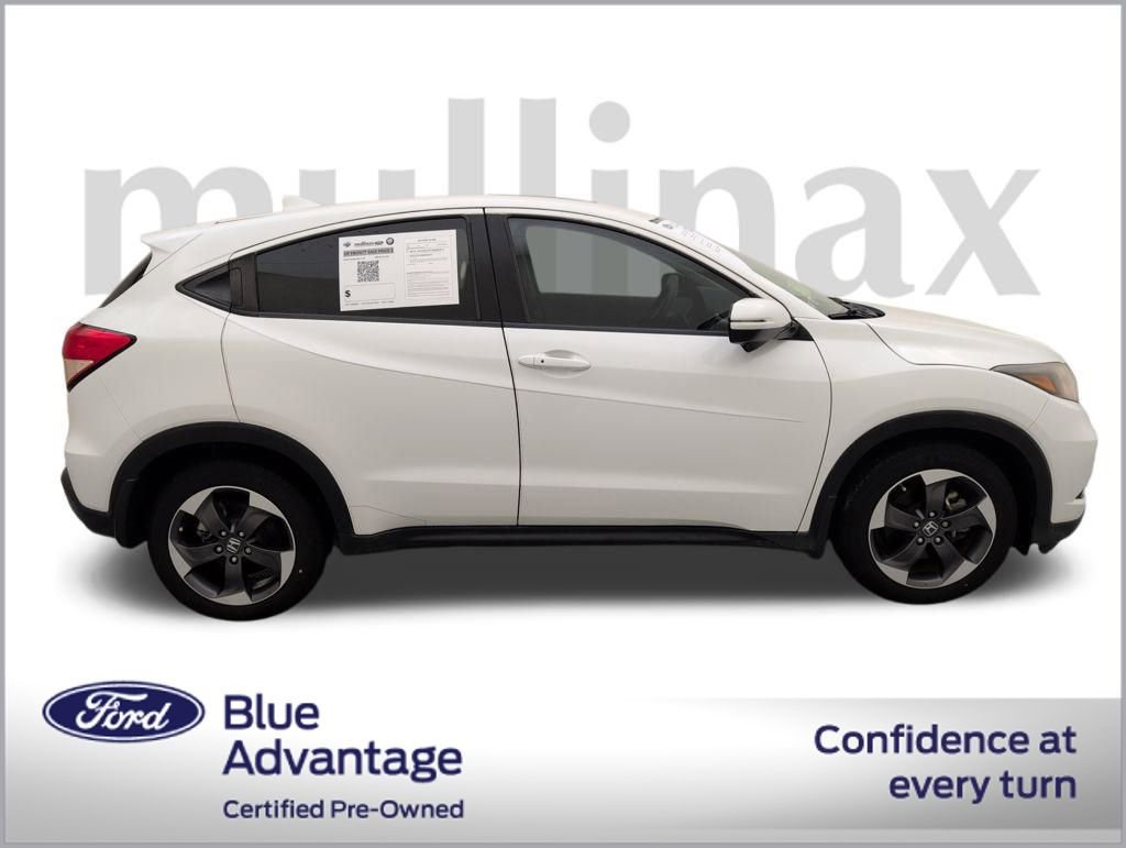 Used 2018 Honda HR-V EX image 2