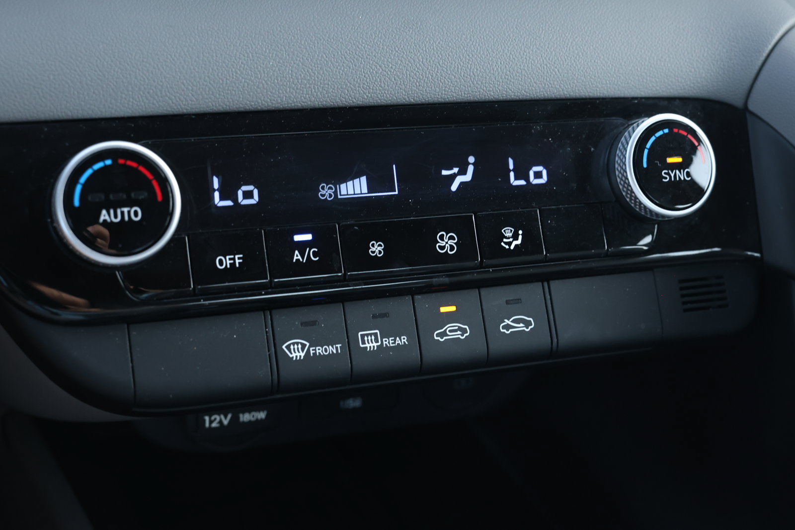 Used 2026 Hyundai Elantra Sport FWD image 21