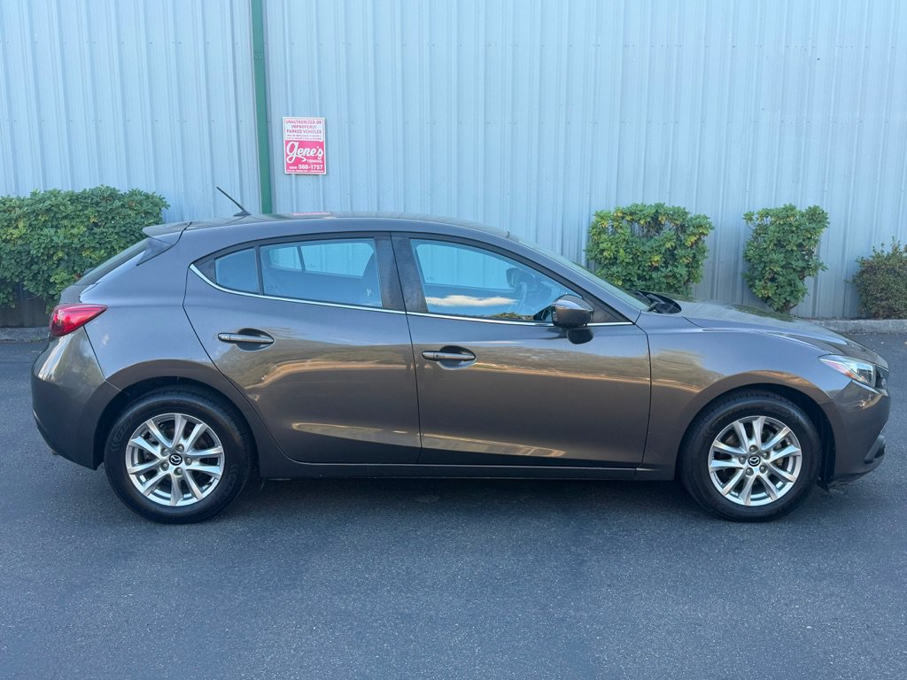 Used 2015 MAZDA MAZDA3 i Touring FWD image 3