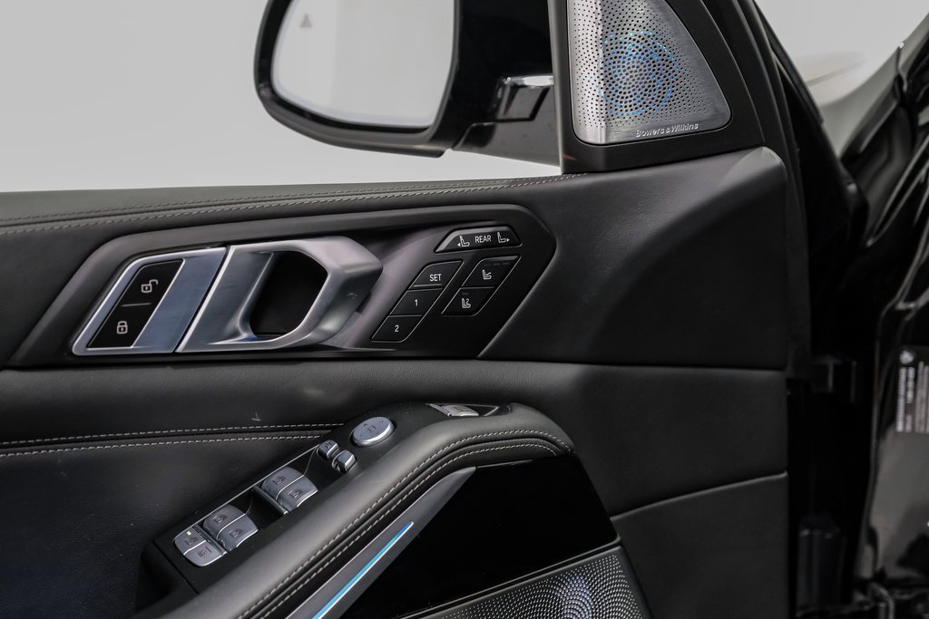 Used 2024 BMW ALPINA XB7 image 53