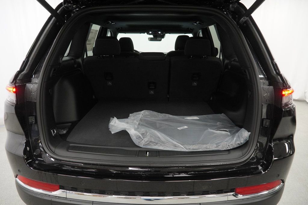 New 2026 Jeep Grand Cherokee Laredo X AWD/4WD image 31