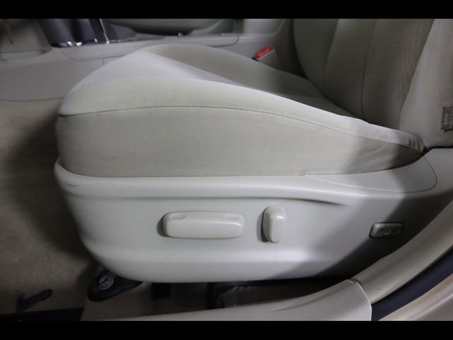 Used 2011 Toyota Camry LE image 21