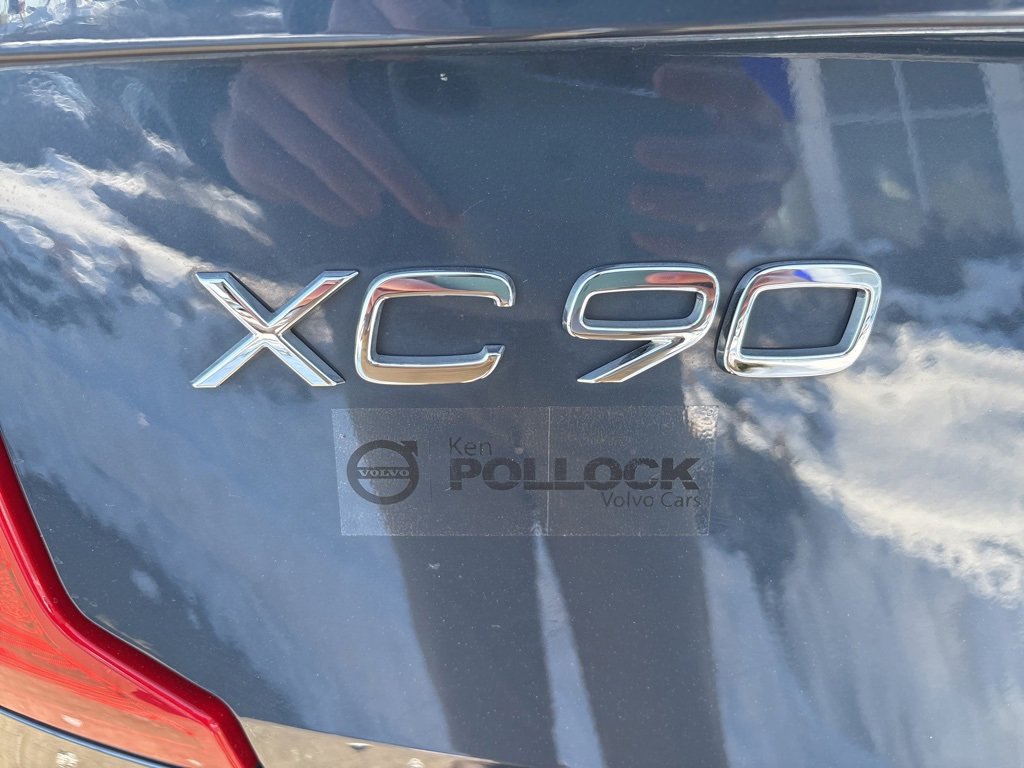 Certified 2023 Volvo XC90 B5 Plus w/ Protection Package Premier image 9