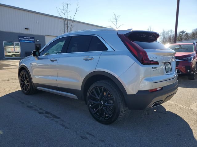 Used 2022 Cadillac XT4 Premium Luxury w/ Enhanced Visibility Package image 4