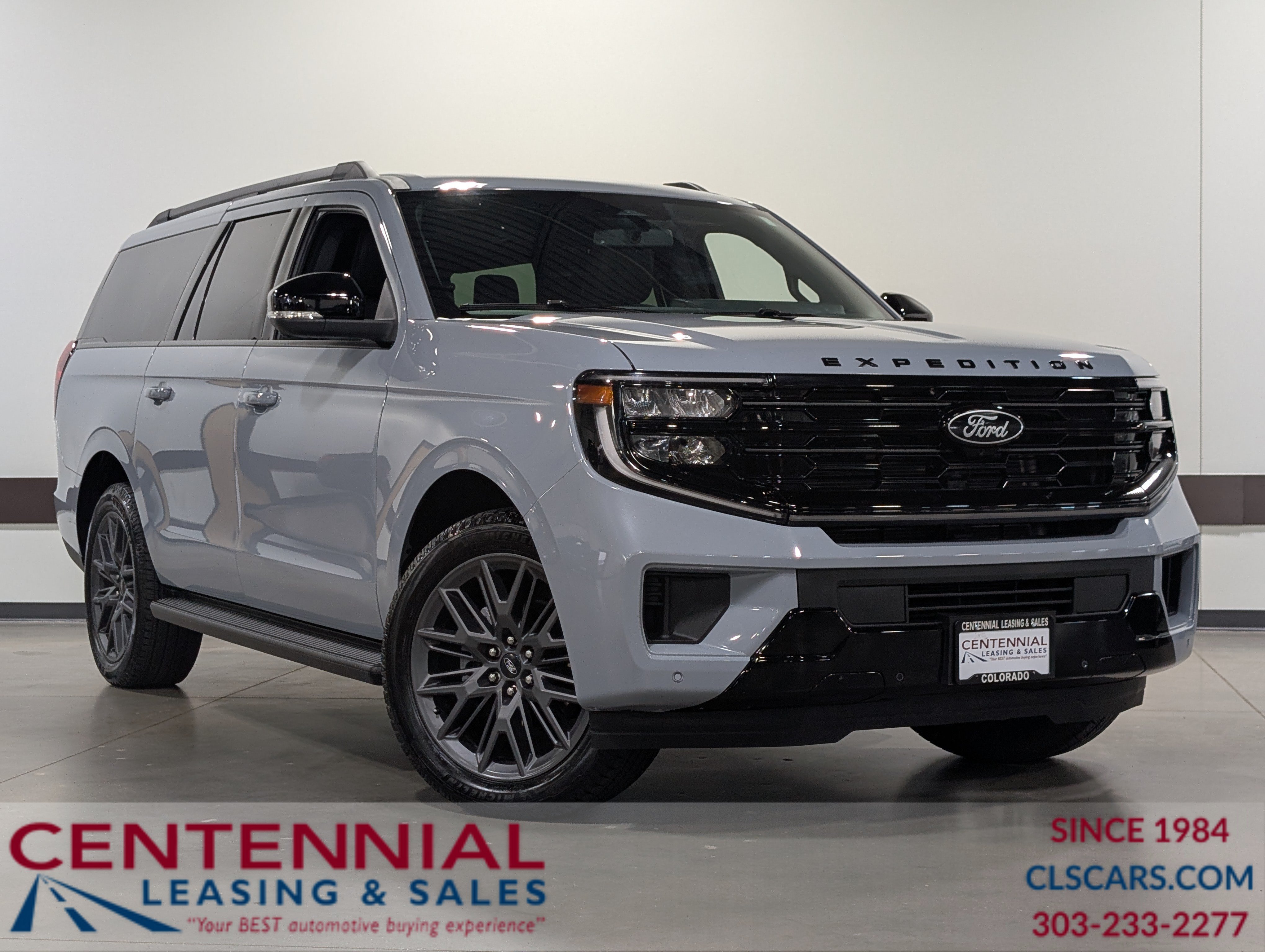 Used 2026 Ford Expedition Max Platinum w/ Stealth Appearance Package