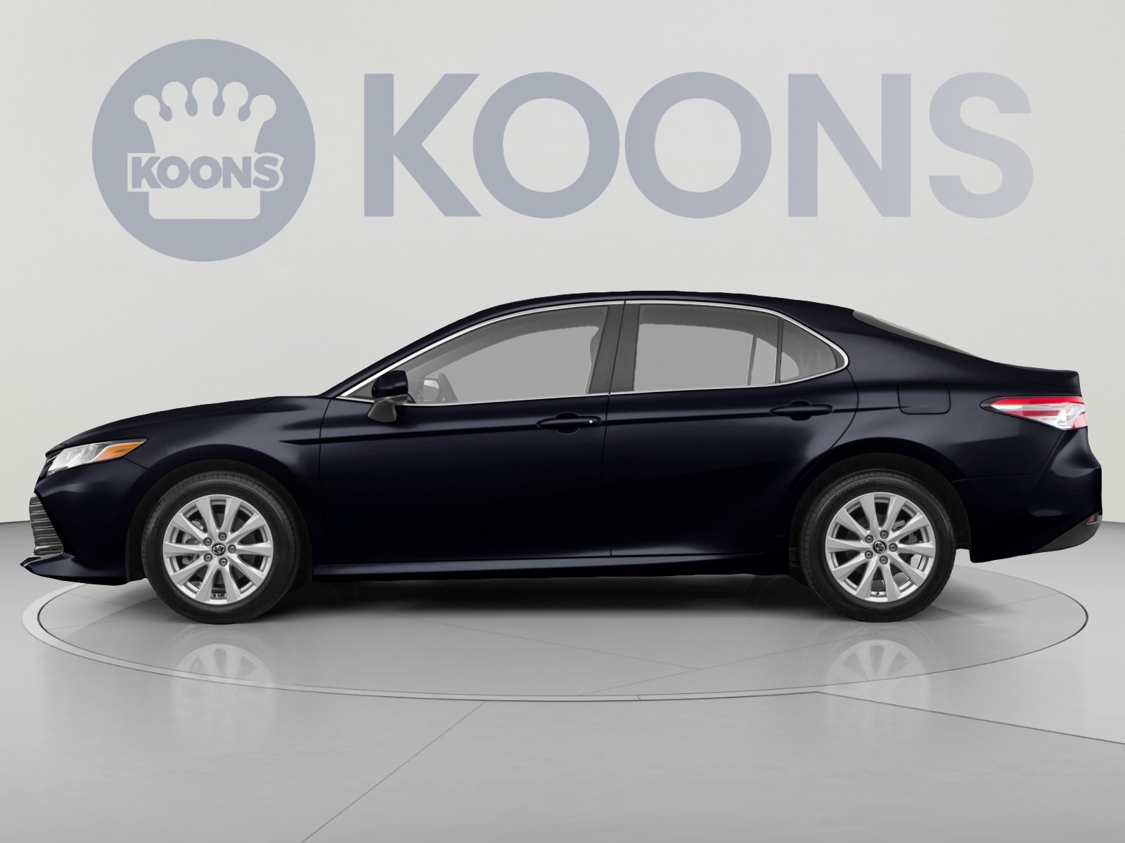 Used 2019 Toyota Camry XSE w/ Driver Assist Package FWD image 2