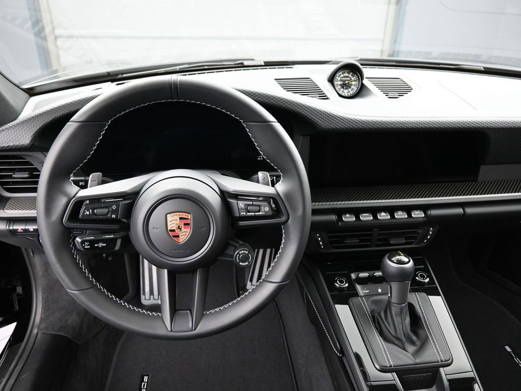 New 2026 Porsche 911 GT3 image 19