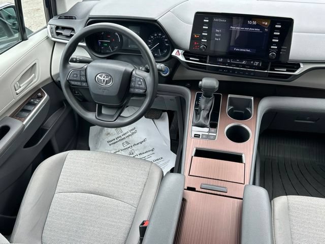 Certified 2023 Toyota Sienna LE FWD image 42