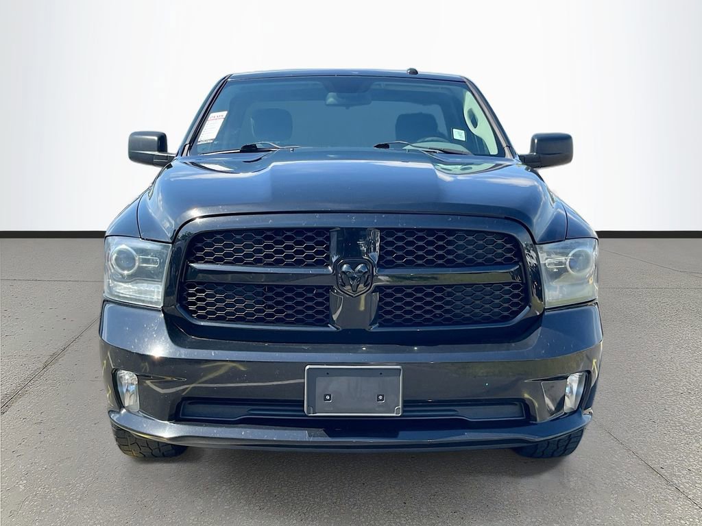 Used 2014 RAM 1500 Express RWD image 2