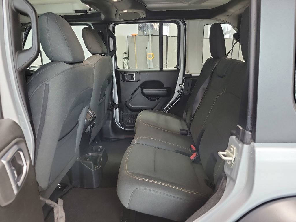 Used 2024 Jeep Wrangler Sport S image 26