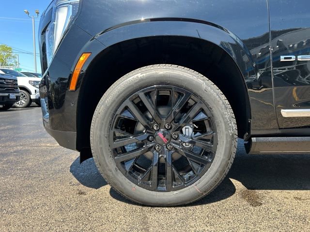 New 2026 GMC Yukon Denali AWD/4WD image 17