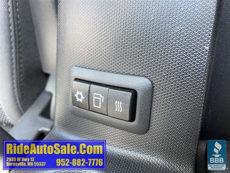 Used 2009 Chrysler Sebring Touring w/ Electronics Convenience Group FWD image 31