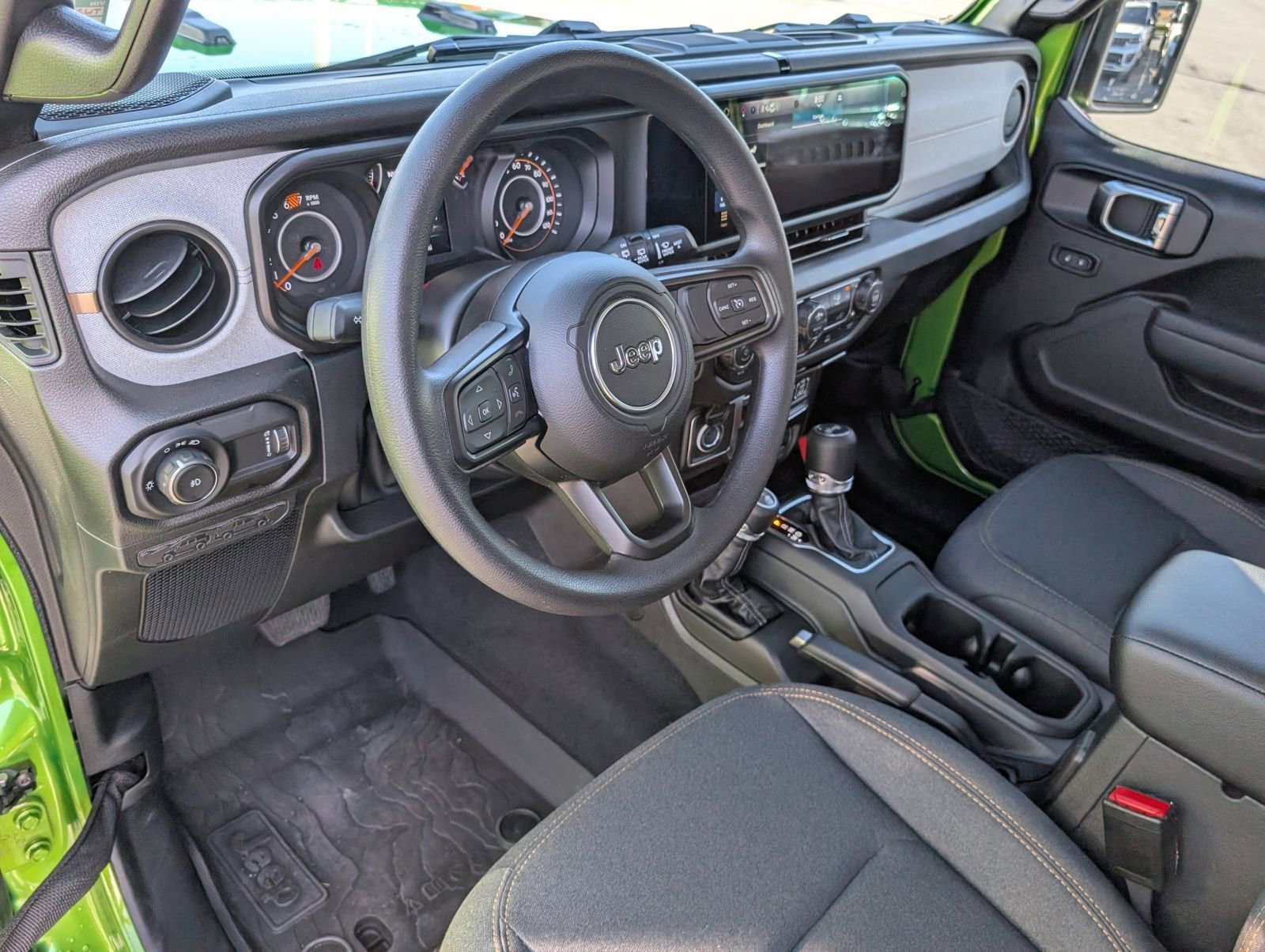 Used 2026 Jeep Wrangler Sport S image 11