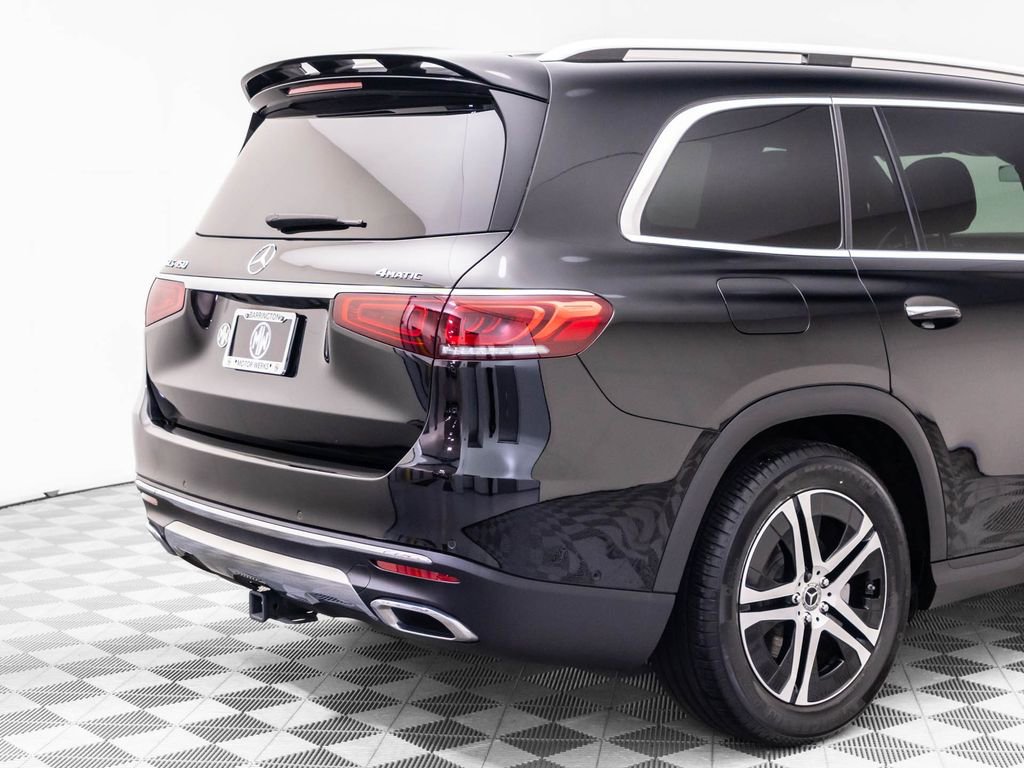 Used 2023 Mercedes-Benz GLS 450 4MATIC image 41