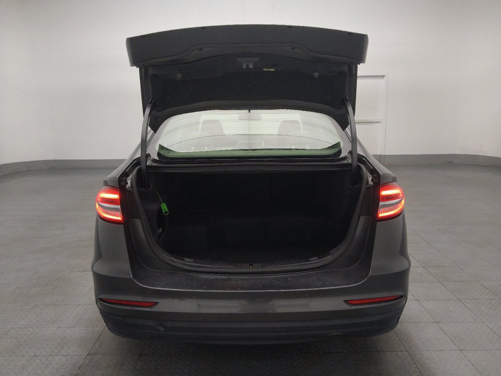 Used 2019 Ford Fusion SE FWD image 29