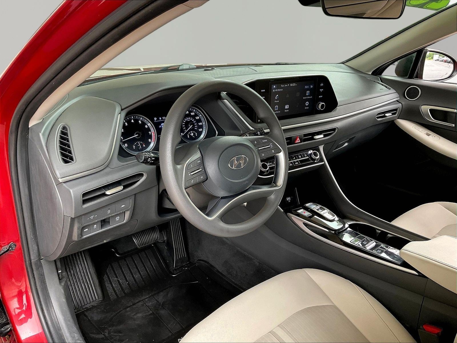Used 2023 Hyundai Sonata SE w/ Cargo Package FWD image 15