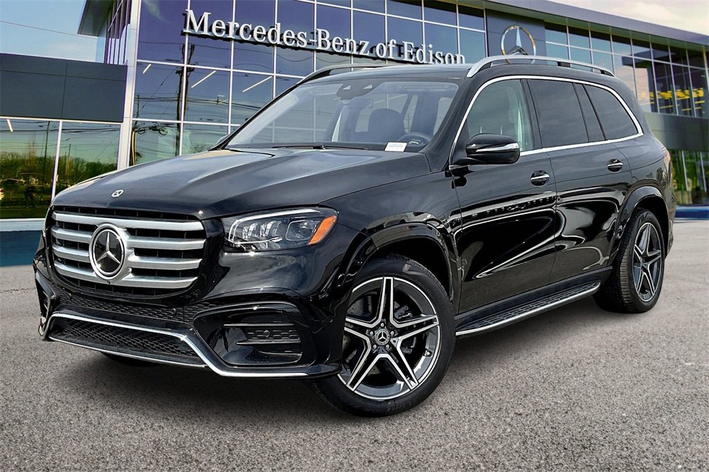 New 2026 Mercedes-Benz GLS 450 4MATIC image 2