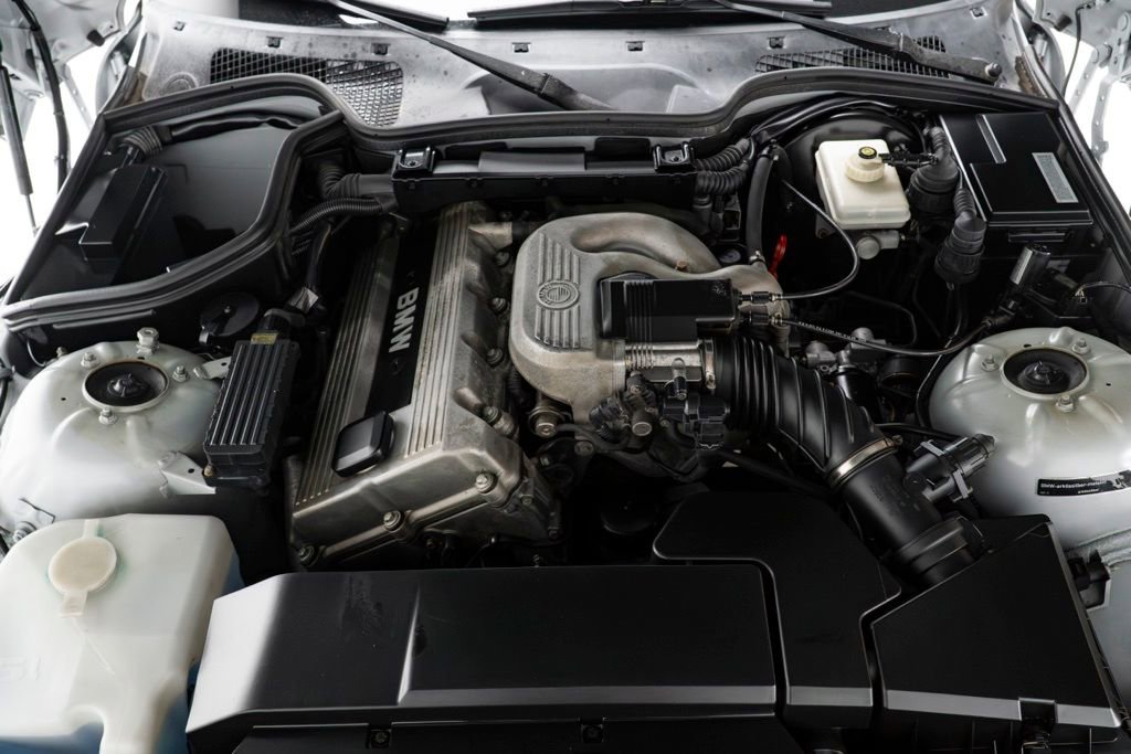 Used 1996 BMW Z3 1.9 RWD image 48
