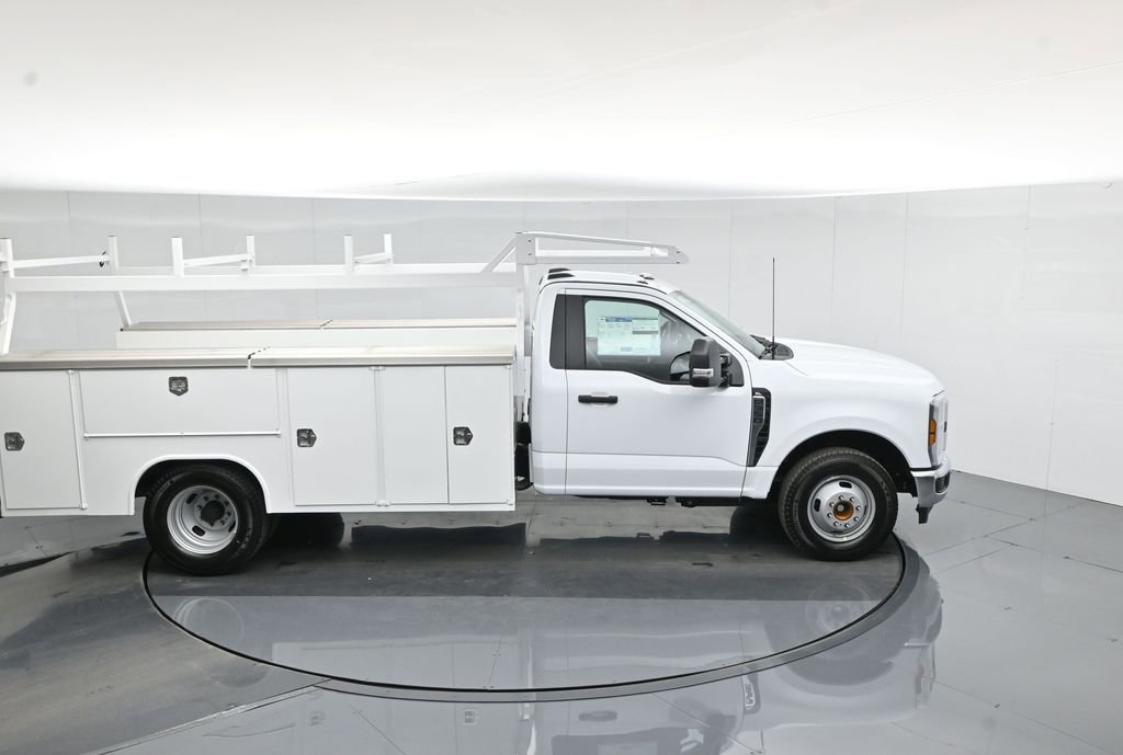 New 2026 Ford F350 XL w/ XL Chrome Package RWD image 39