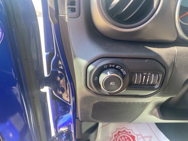 Used 2020 Jeep Wrangler Unlimited Sport S AWD/4WD image 19