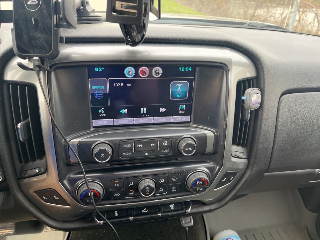 Used 2015 Chevrolet Silverado 3500 LT w/ LT Convenience Package AWD/4WD image 7