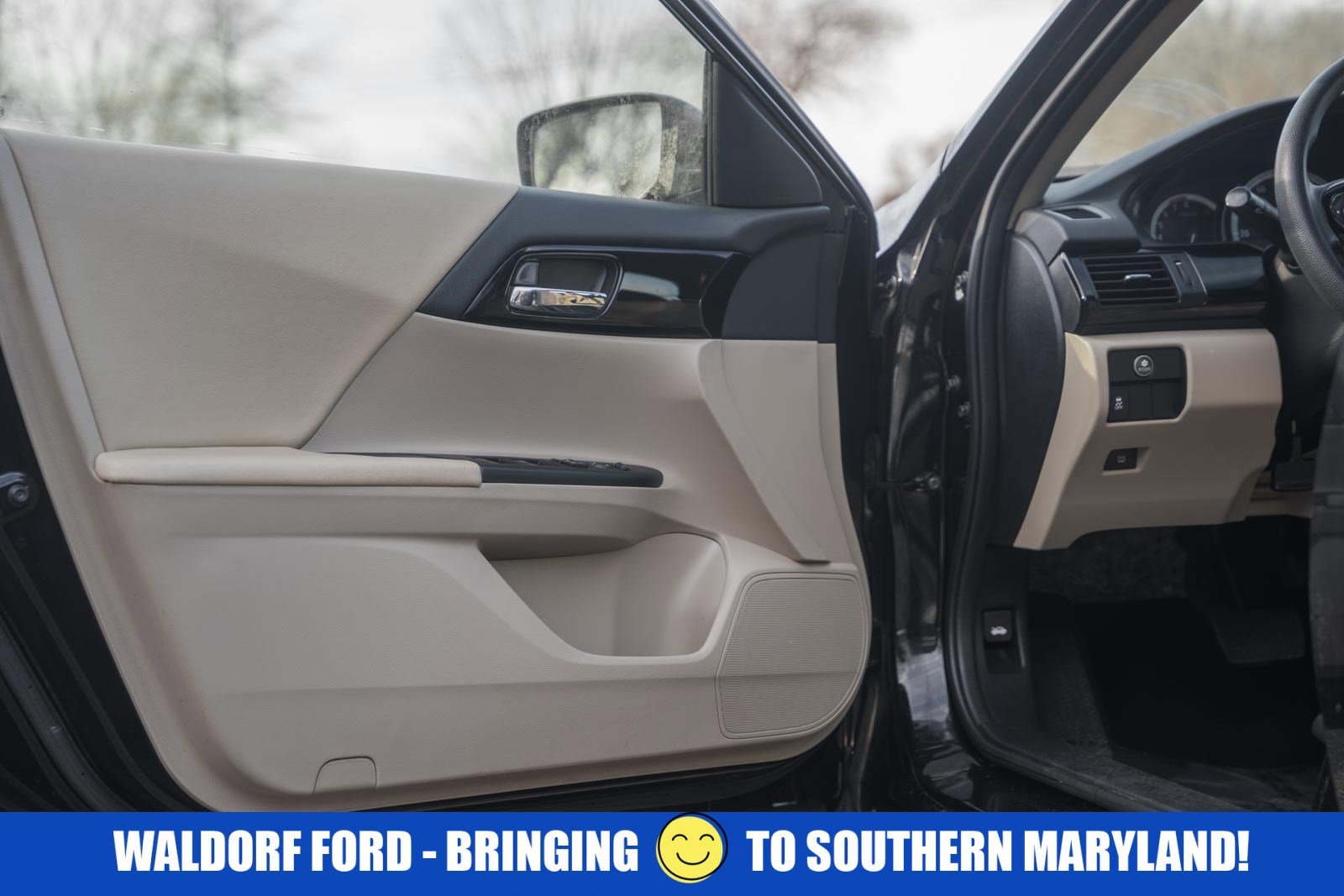 Used 2017 Honda Accord LX image 32