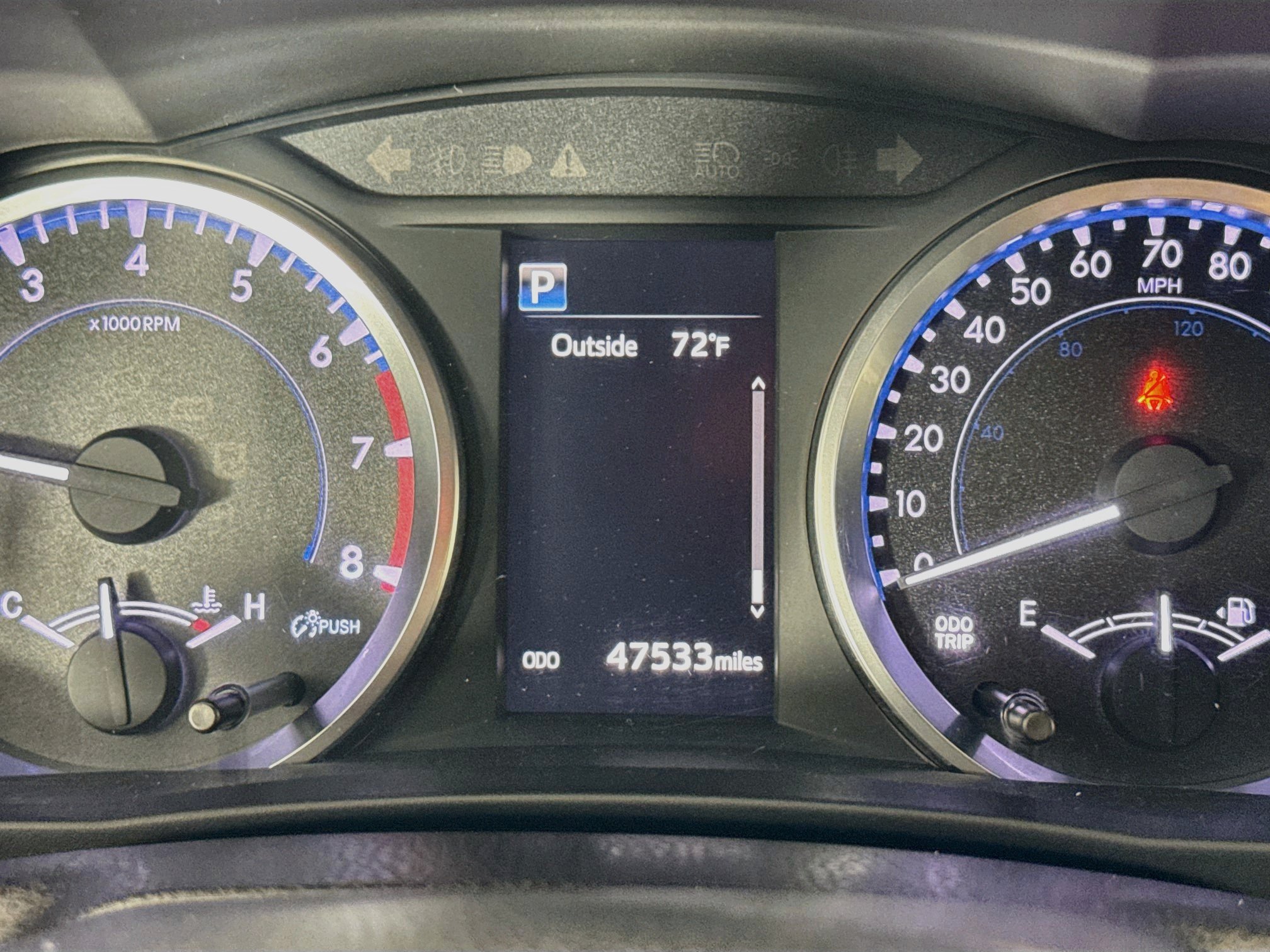 Used 2019 Toyota Highlander LE AWD/4WD image 6