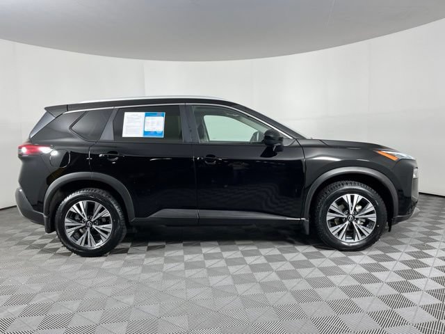 Used 2023 Nissan Rogue SV w/ SV Premium B Package FWD image 12
